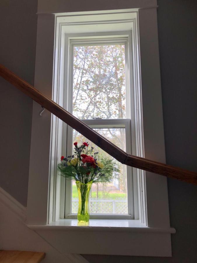 Pleasant Street Inn Parrsboro 外观 照片