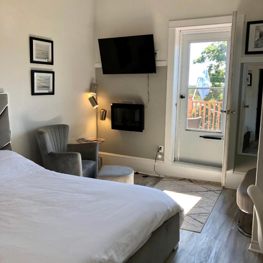 Pleasant Street Inn Parrsboro 外观 照片